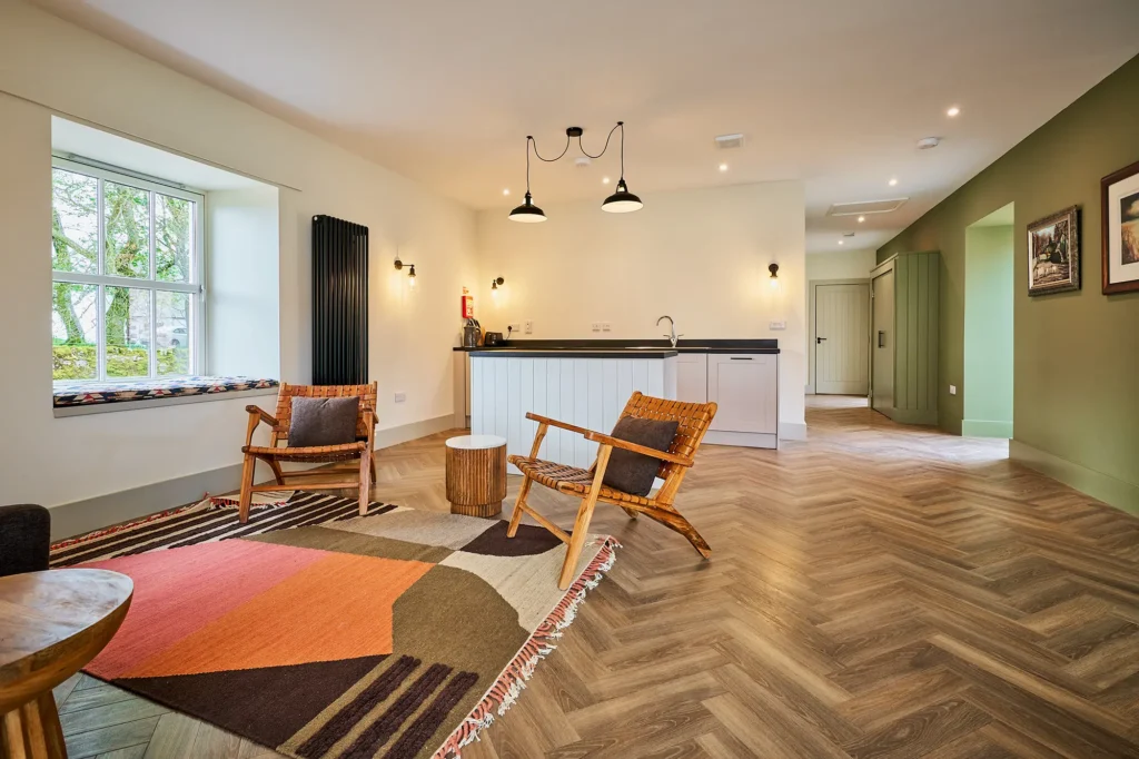 Kestrel Cottage has a modern open plan kitchen-dining-living room, fully equipped with everything you need for a comfortable stay.